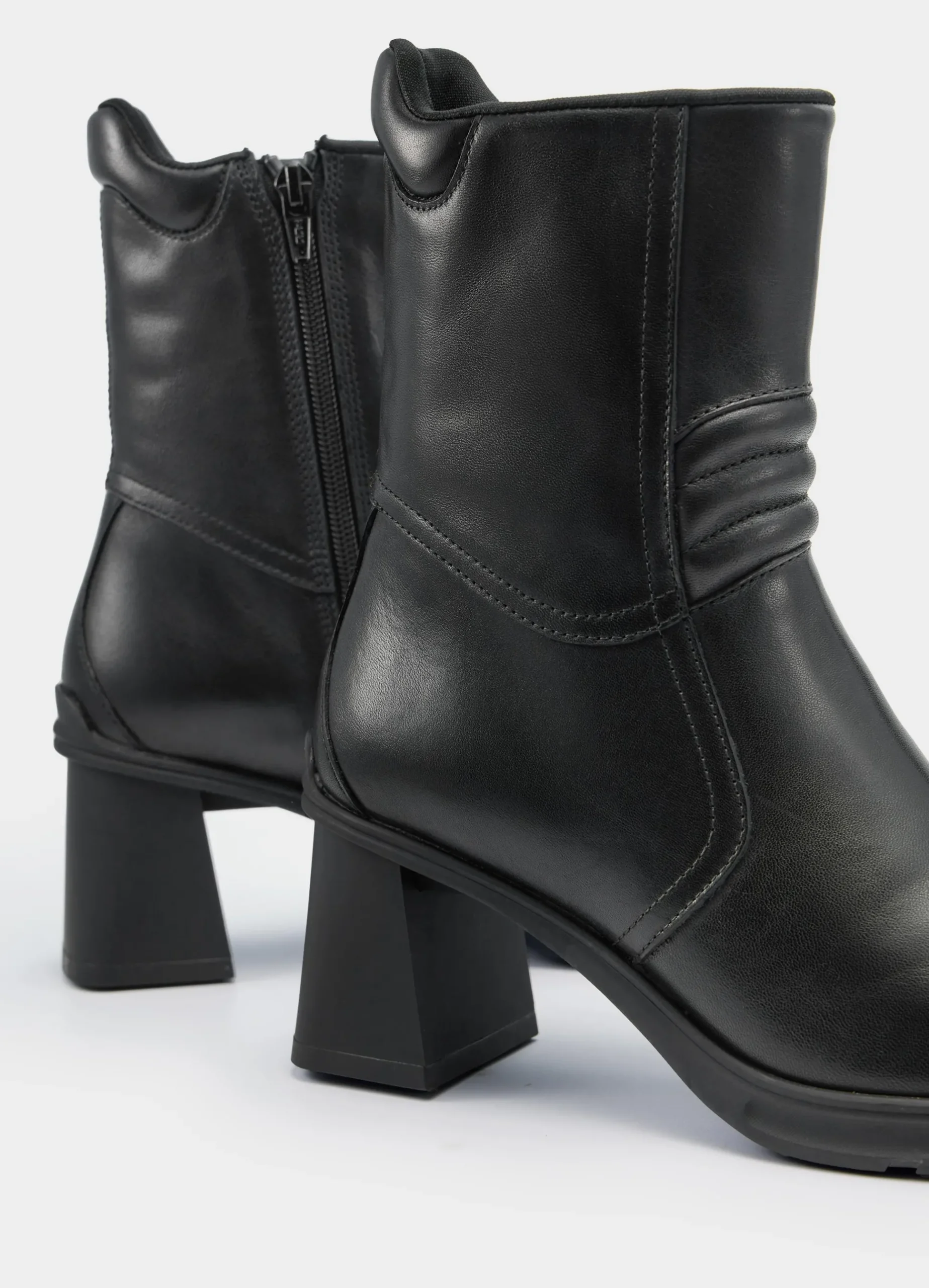 JANINE BOOTS